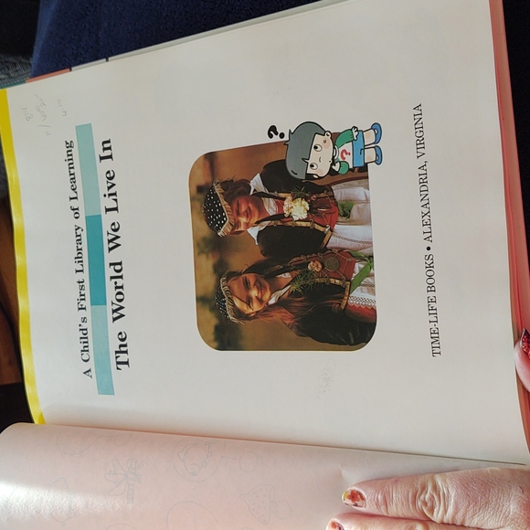 Time-Life A Child's First Library of Learning - The World We Live In - 1991 - Picture 3 of 10